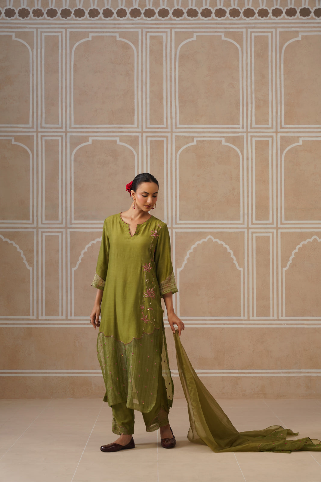 Mihika Olive Green Temple Scallop Kurta Set